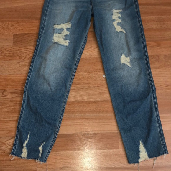 High Rise Vintage Jeans - Picture 3 of 4